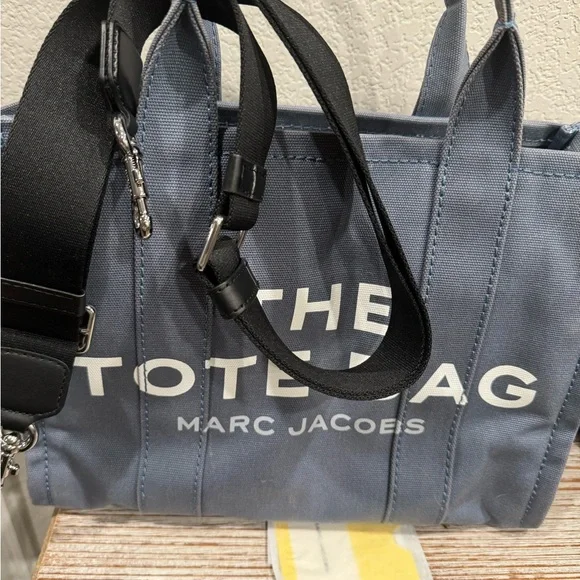 Marc Jacobs Tote Bag Medium - Picture 6 of 6